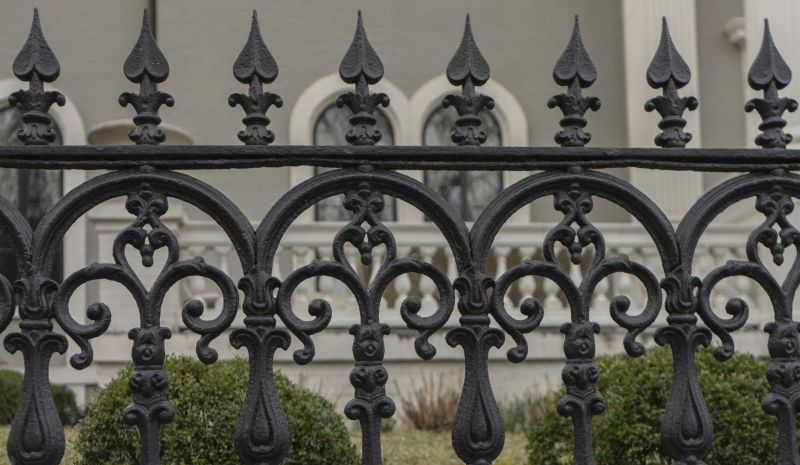 Local Wrought Iron Fence Service pros at work